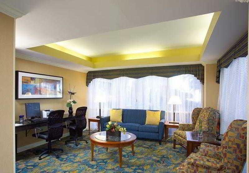 Wingate By Wyndham Shreveport Airport Hotell Exteriör bild